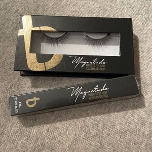 Tori Belle Magnetic Black Eyelashes Set 9 to 5 Magnetude